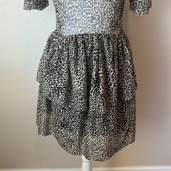 Zara leopard print tiered mini dress sheer bodice, short sleeves round neckline - Picture 3 of 11